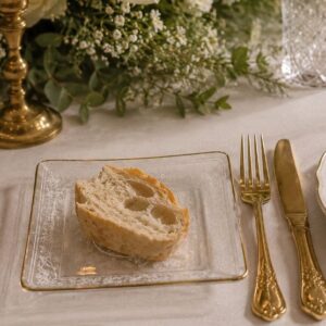 Florale glazen bordjes met gouden rand